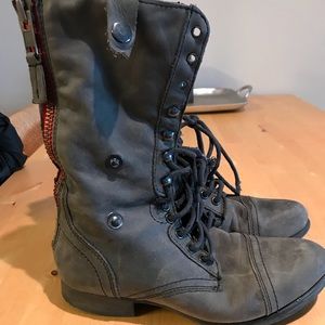 Steve Madden Boots